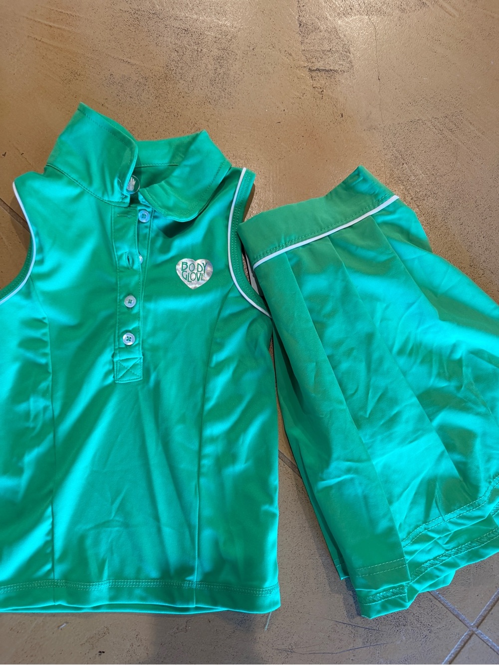 Body Glove Girls' Green Sleeveless Polo Top and Skort Set